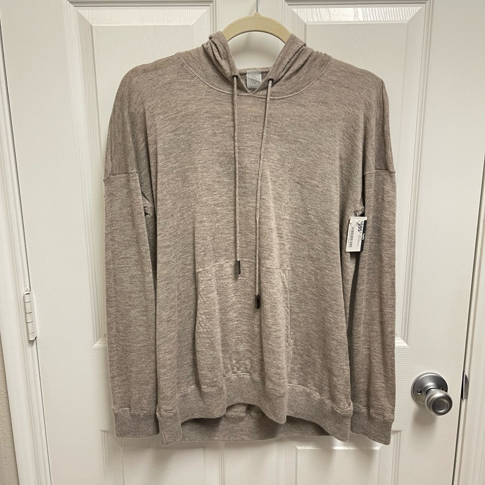 NWT Eleventy Tan Open Back Hooded Cashmere Sweater